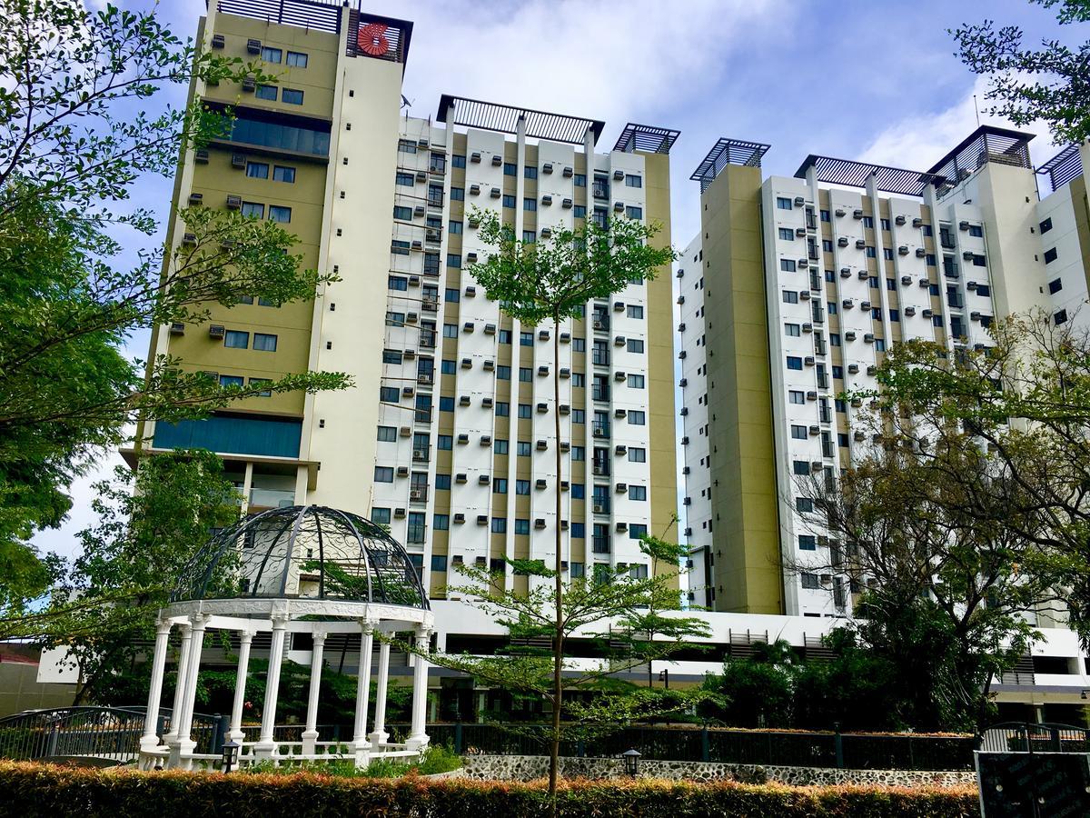 Grazie'S Studio Apartment At Grand Residences Cebu Close To It Park, Sm, Ayala, Hospitals, And Churches Екстер'єр фото